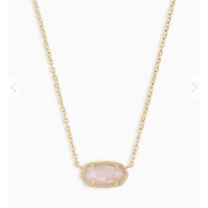 Elisa Pendant Necklace In Rose Quartz